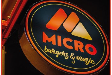 Micro Burgers & Music